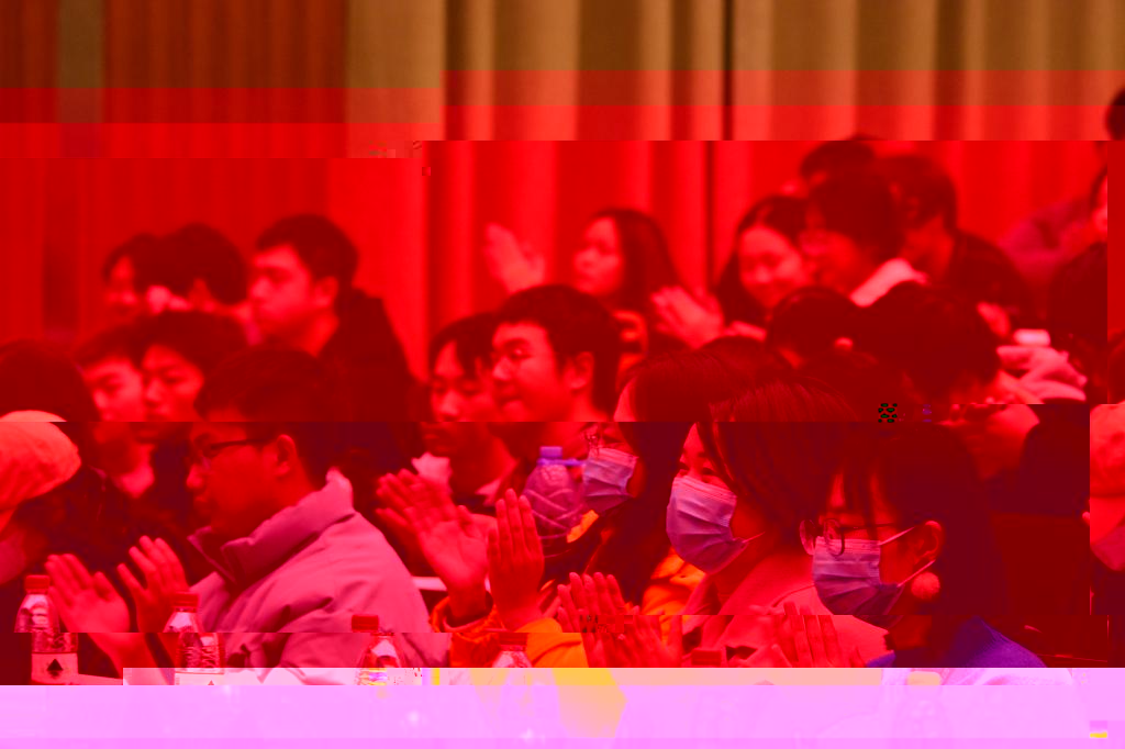 12E01